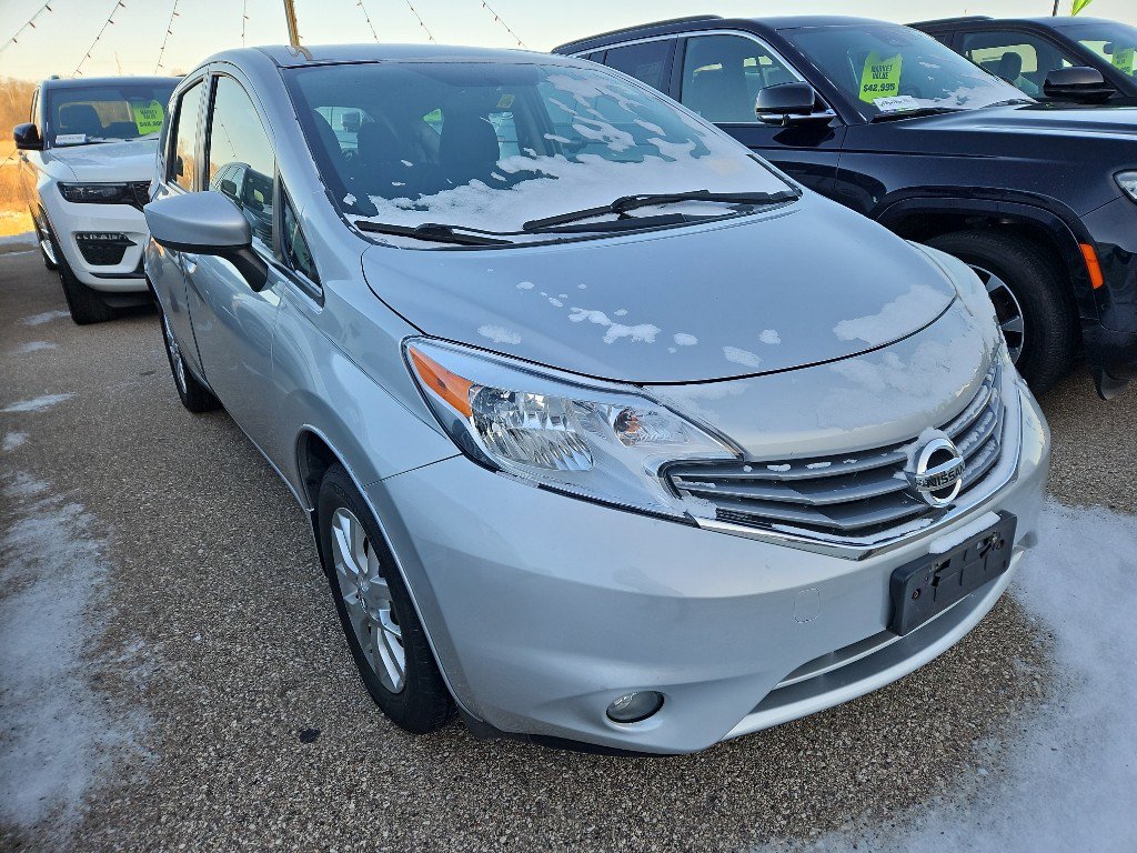 Used 2015 Nissan Versa Note SV w/ SV Appearance Package image 3