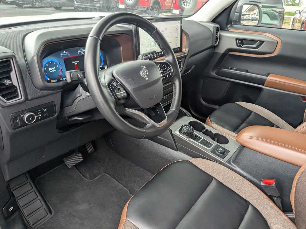 Used 2025 Ford Bronco Sport Outer Banks w/ Outer Banks Tech Package+ AWD/4WD image 13