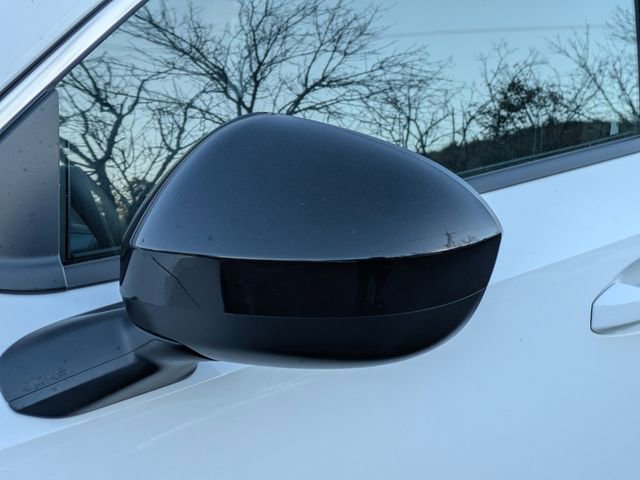 New 2026 Nissan Kicks SR w/ Cold Weather Package image 11