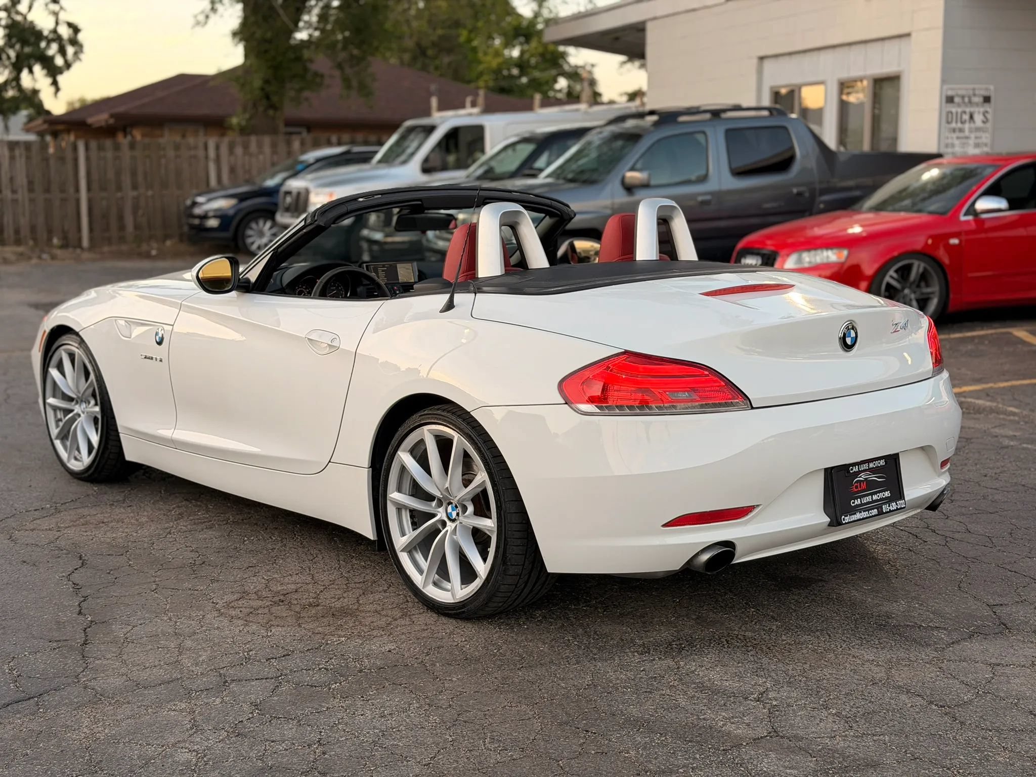Used 2010 BMW Z4 sDrive35i RWD image 10