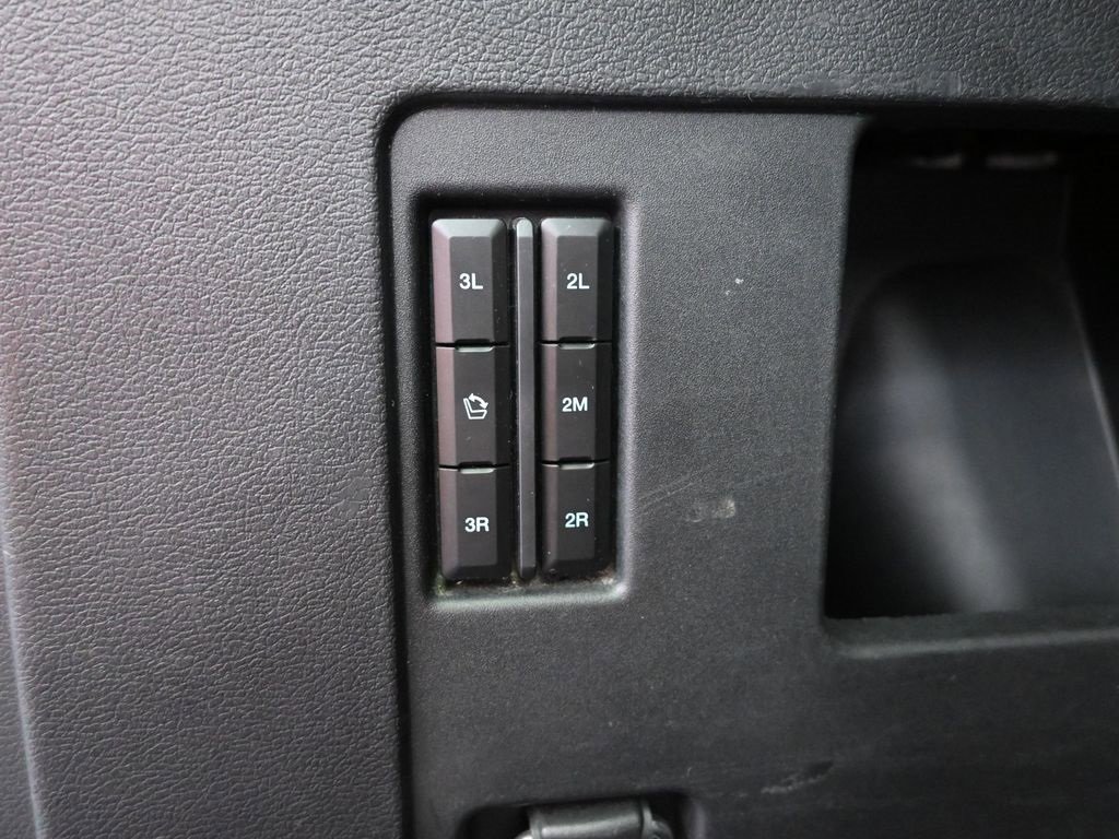 Used 2024 Ford Expedition Max XLT image 35