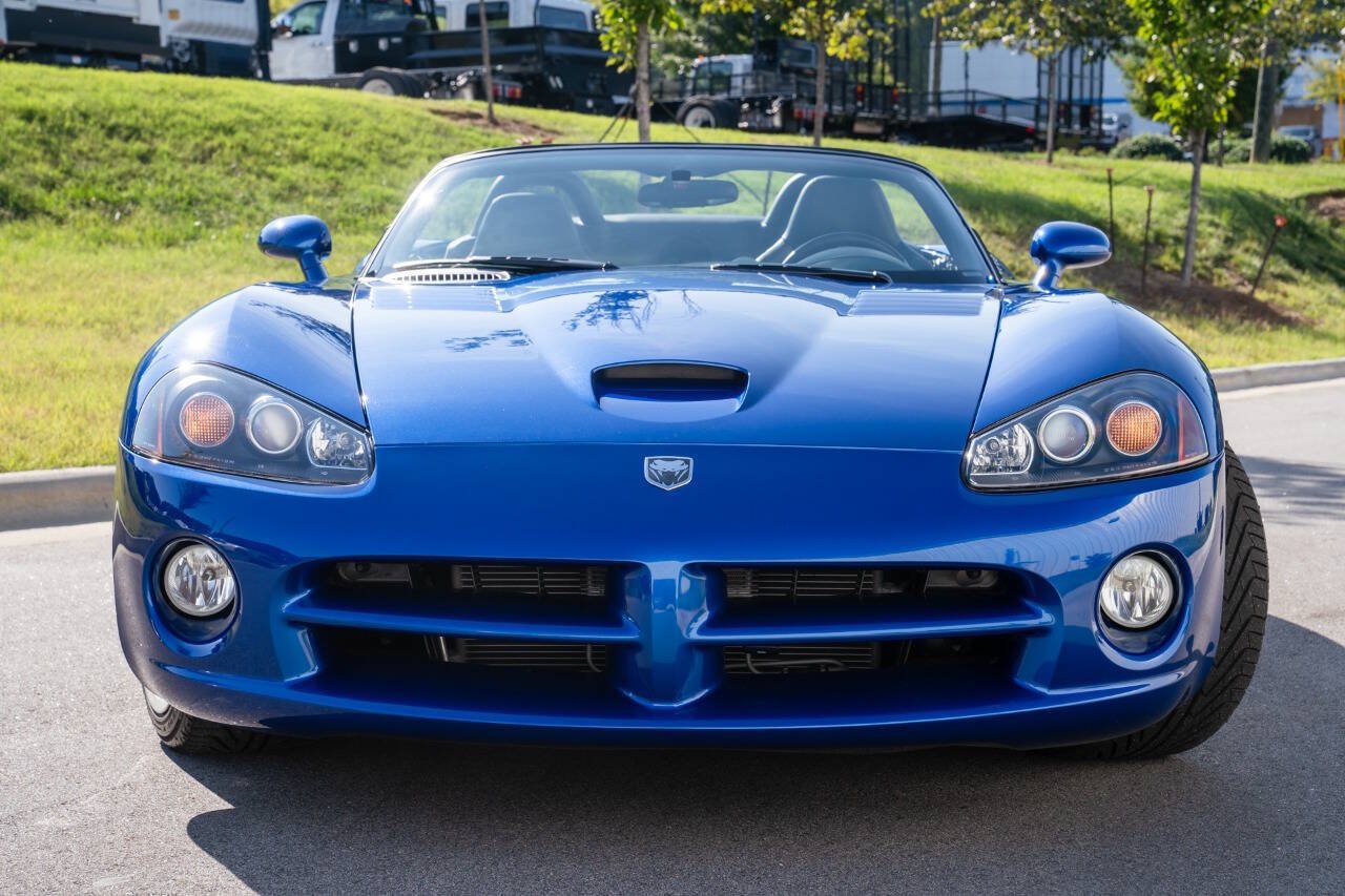 Used 2006 Dodge Viper SRT-10 RWD image 4