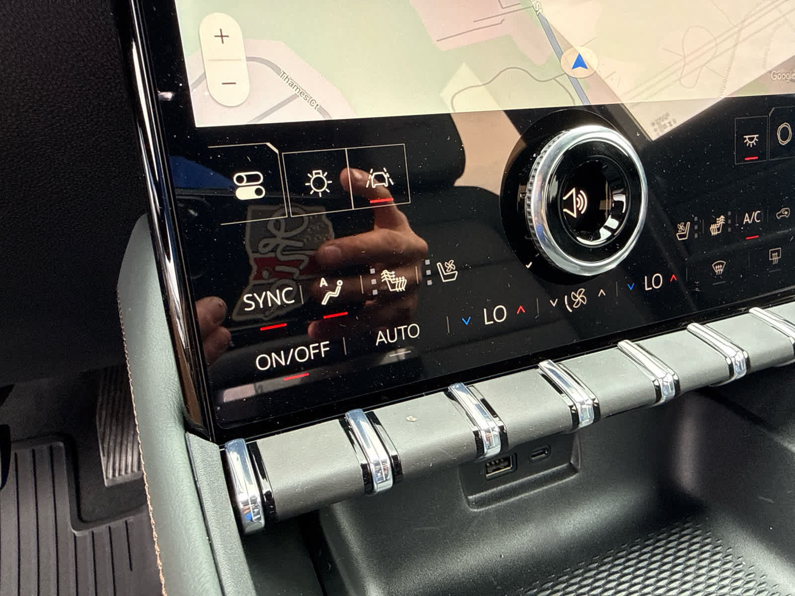 New 2027 GMC Terrain AT4 w/ Convenience Package III AWD/4WD image 16
