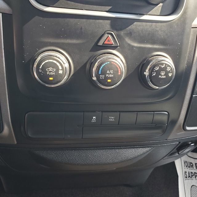 Used 2014 RAM 1500 Express image 31