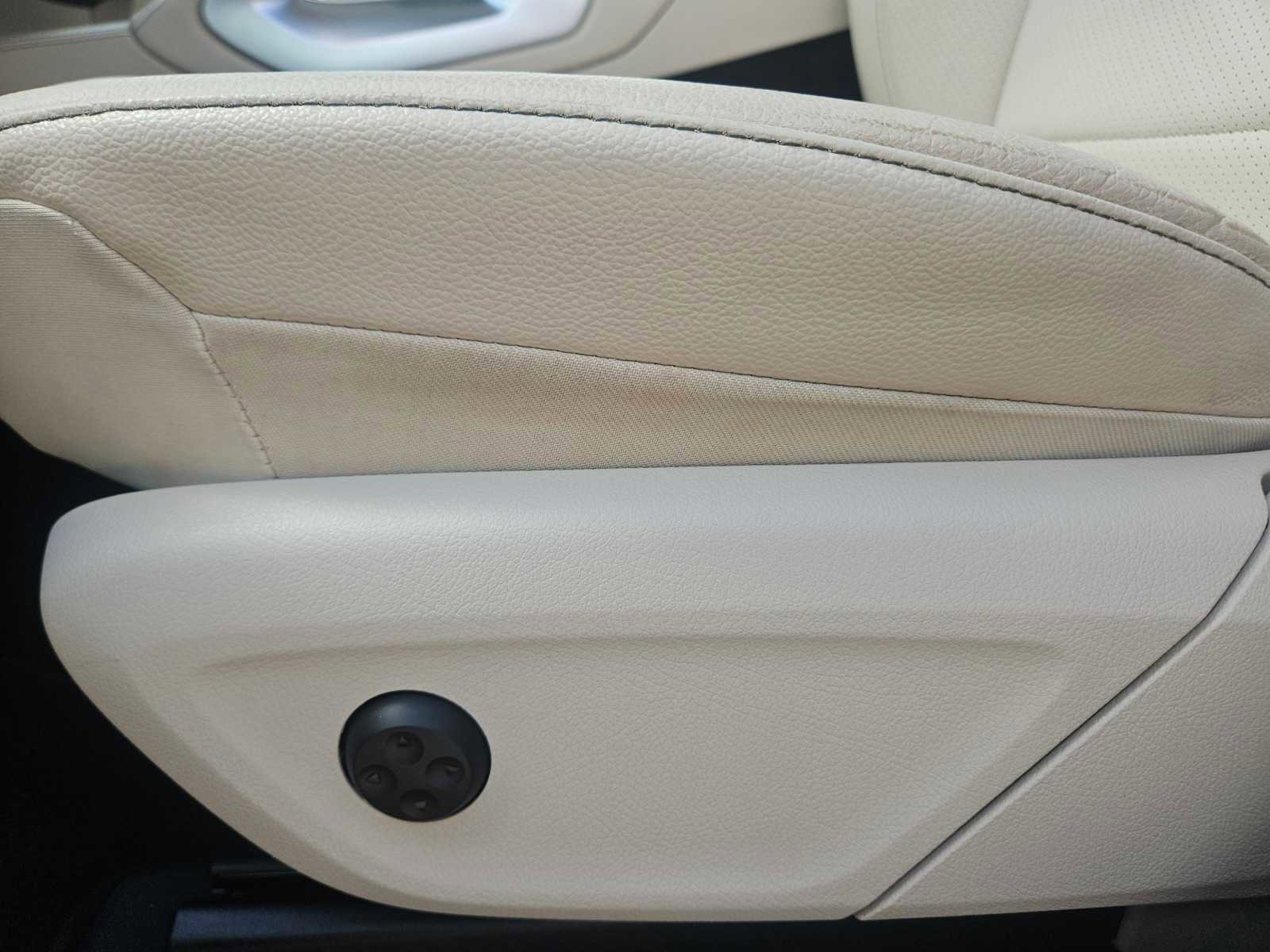 Used 2021 Mercedes-Benz GLS 450 4MATIC image 23