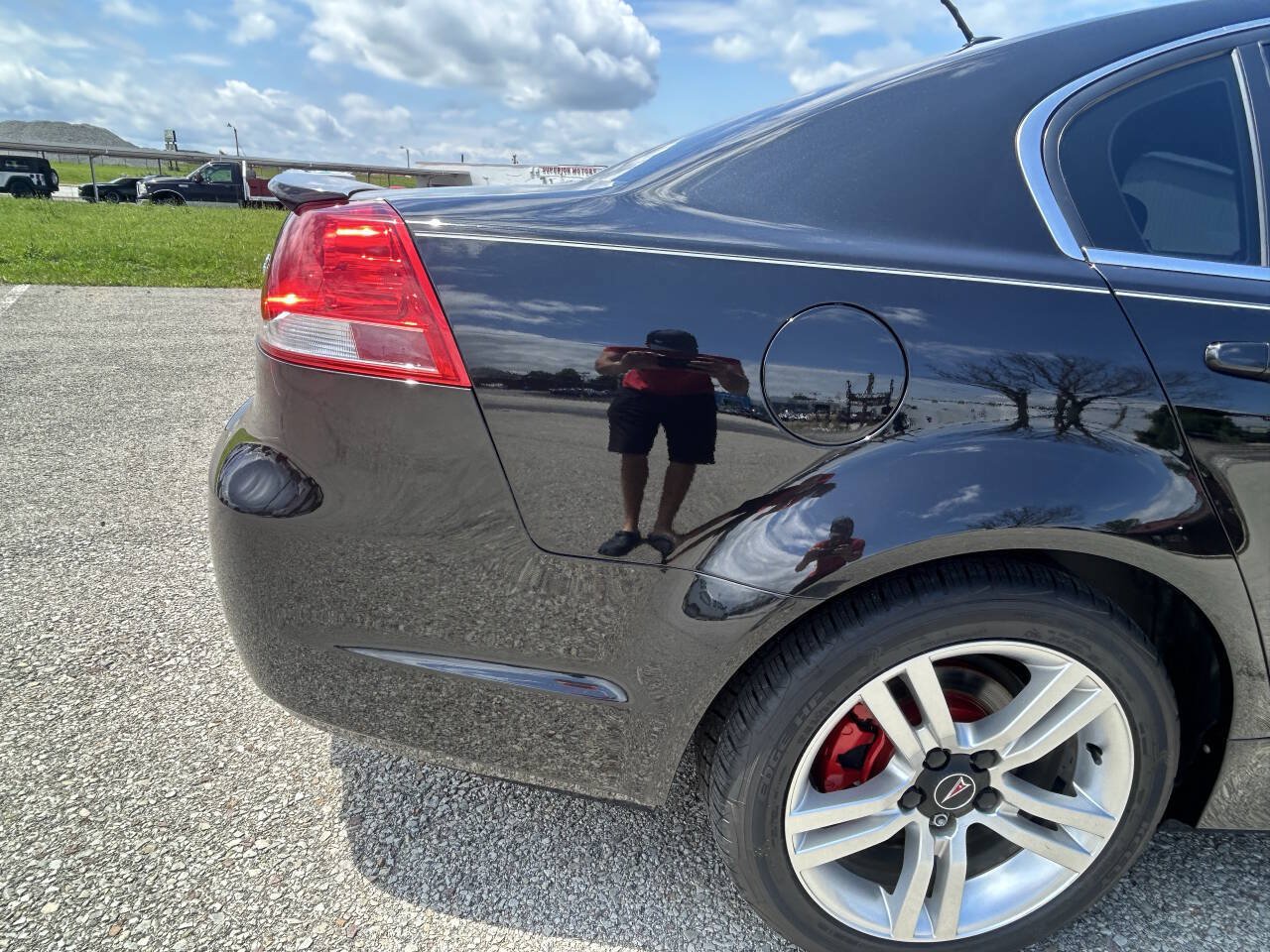 Used 2008 Pontiac G8 w/ Premium Package RWD image 14