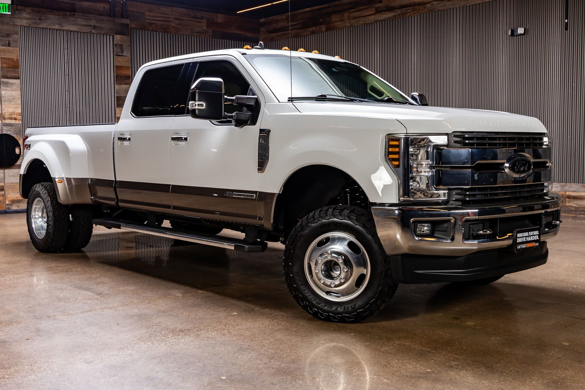 Used 2019 Ford F350 Lariat w/ Lariat Ultimate Package