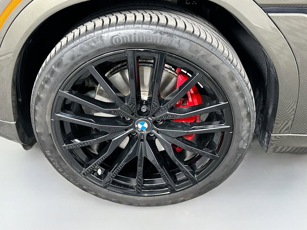 Certified 2023 BMW X6 xDrive40i w/ M Sport Package image 32