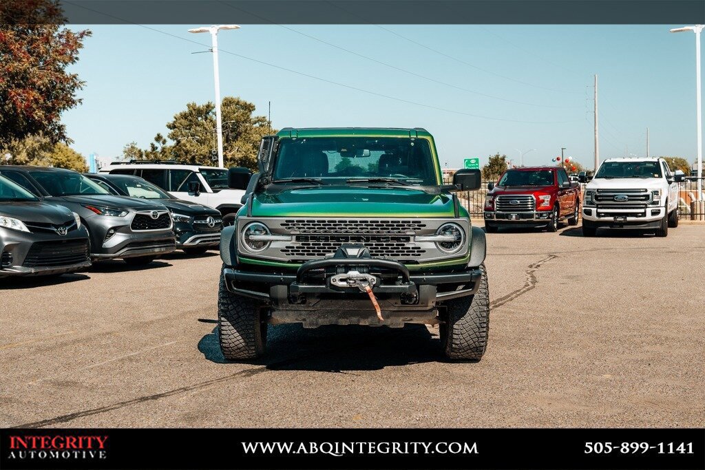 Used 2024 Ford Bronco Everglades AWD/4WD image 2