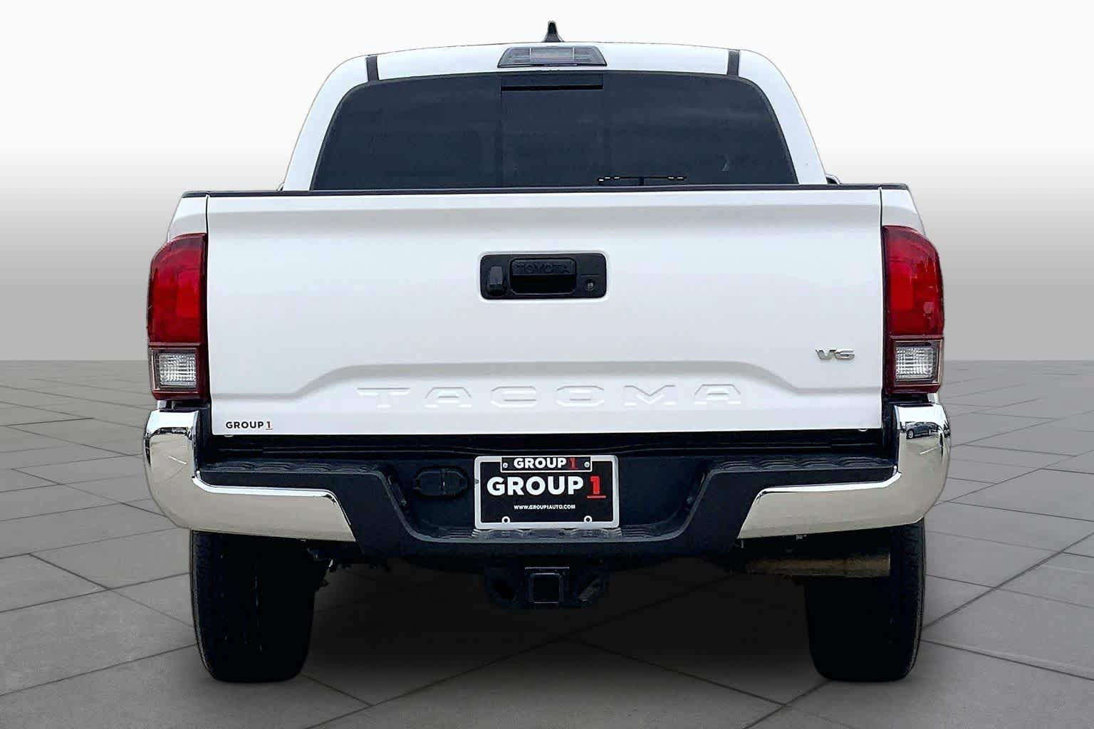 Used 2023 Toyota Tacoma SR5 RWD image 5