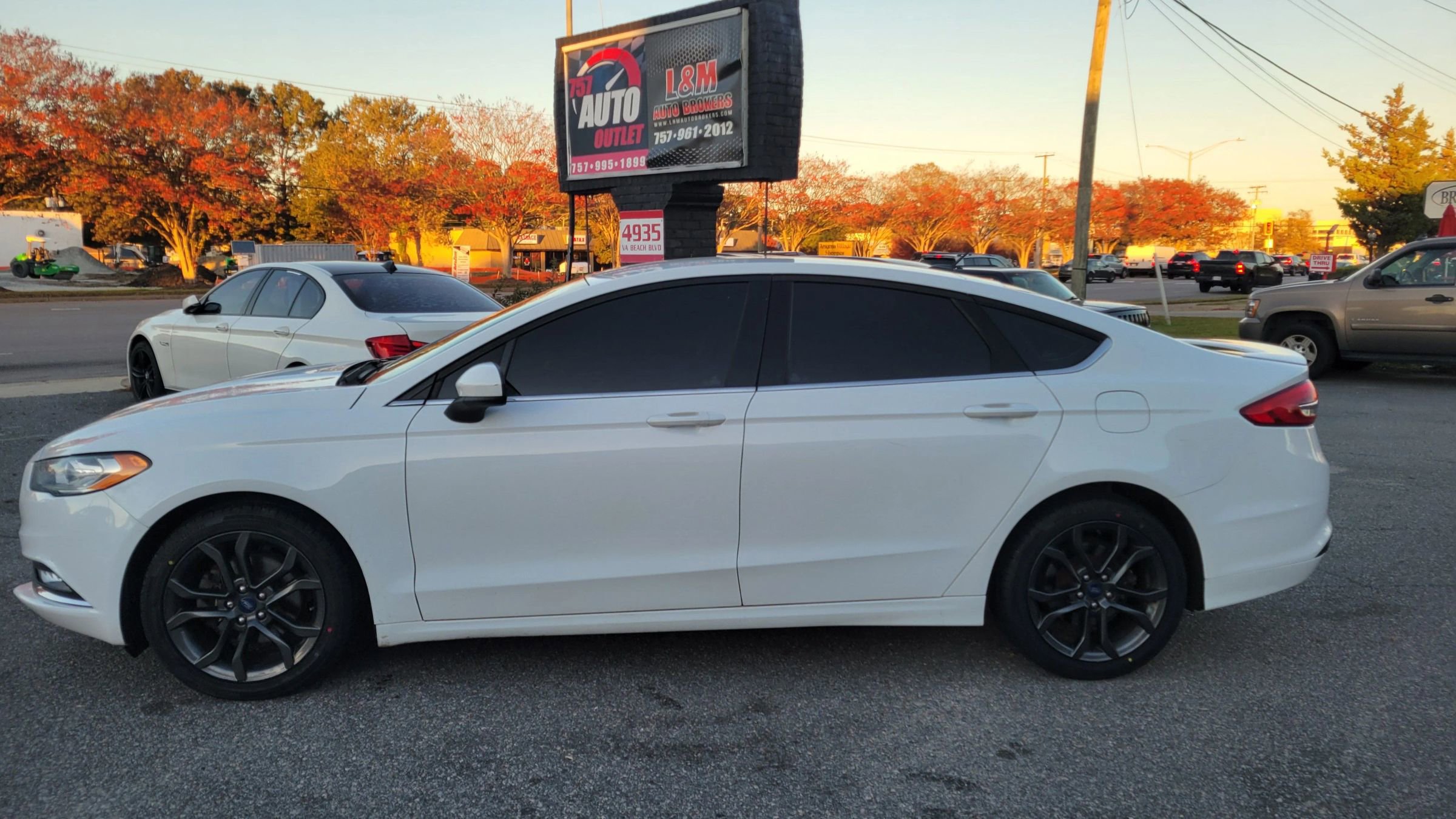 Used 2018 Ford Fusion S w/ Equipment Group 101A image 2