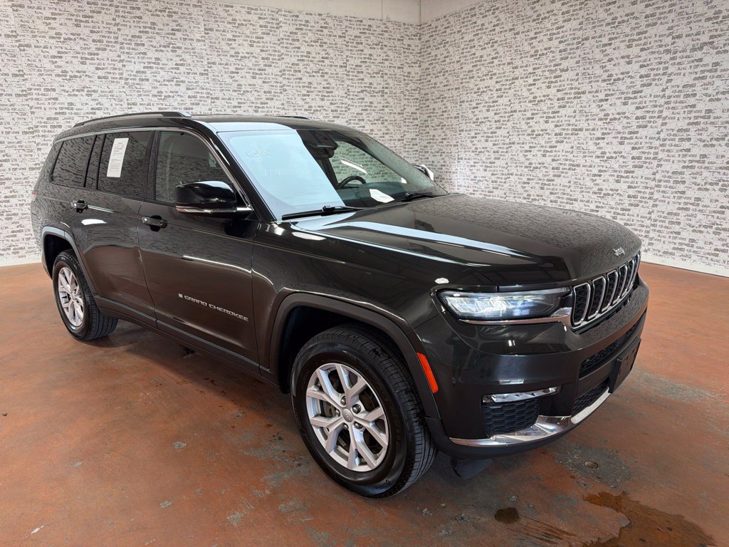 Used 2022 Jeep Grand Cherokee L Limited AWD/4WD image 1