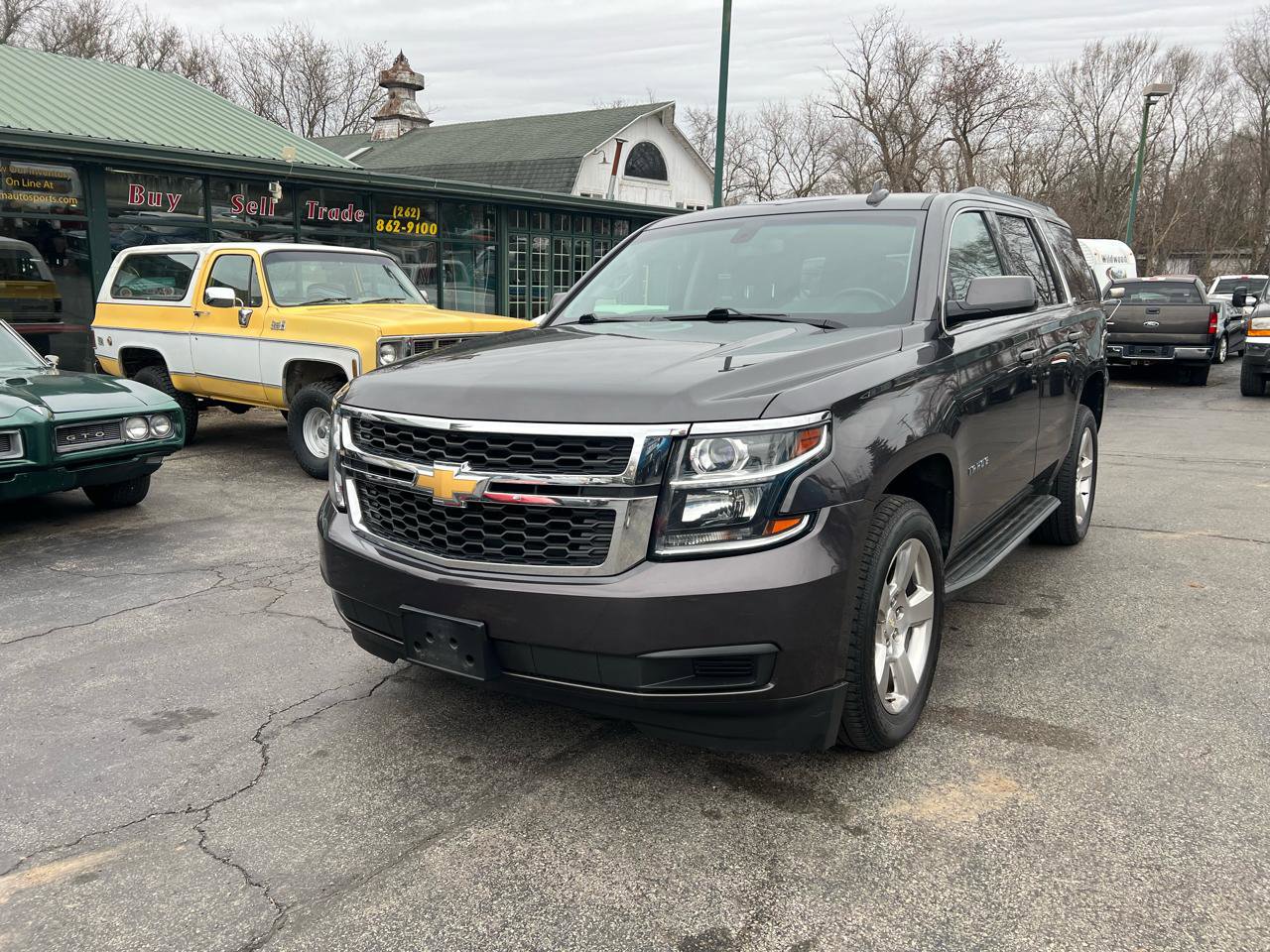 Used 2016 Chevrolet Tahoe LS image 2