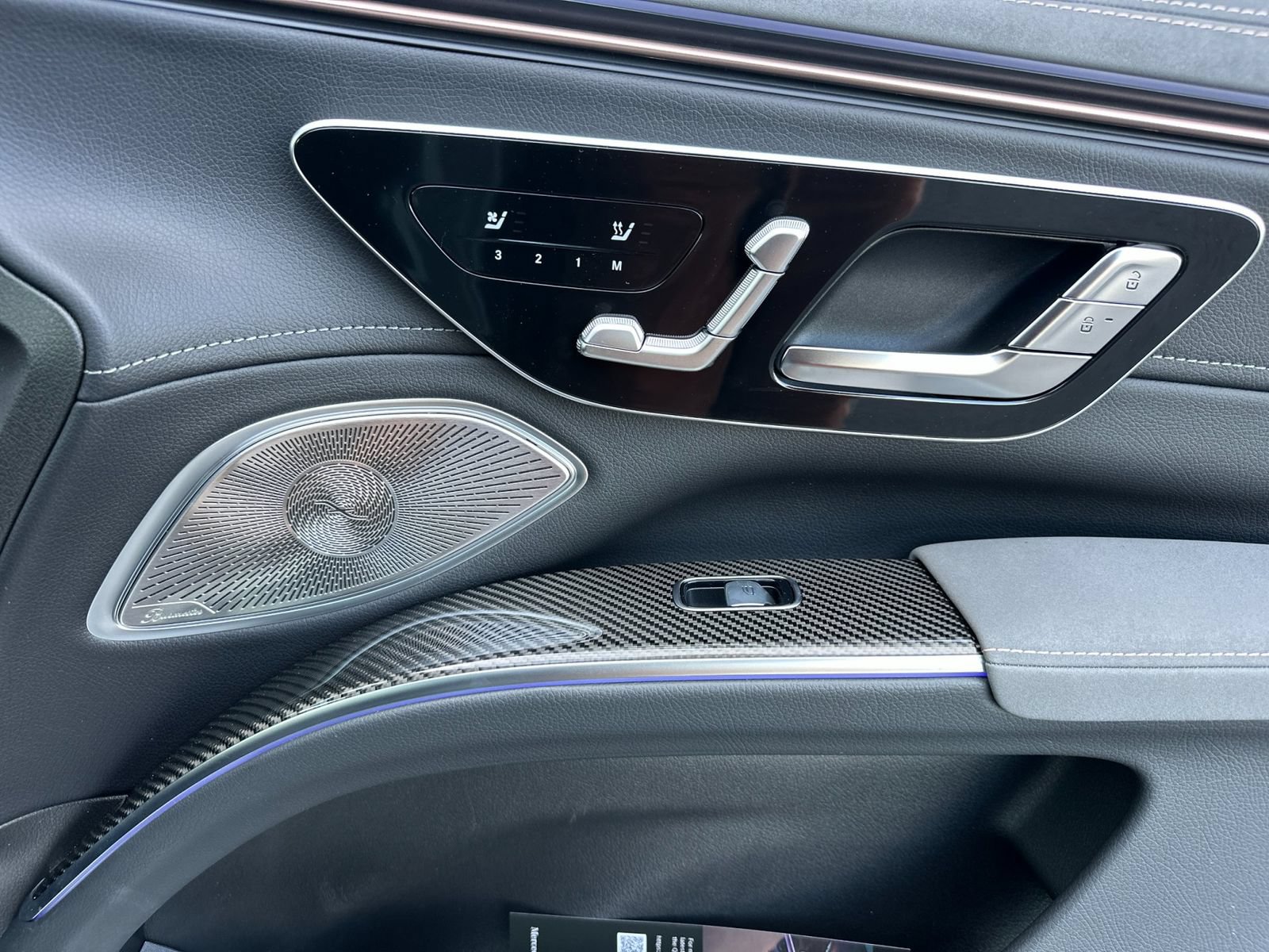New 2026 Mercedes-Benz EQS 400 4MATIC SUV image 19