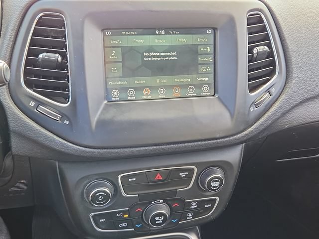 Used 2020 Jeep Compass Latitude FWD image 23