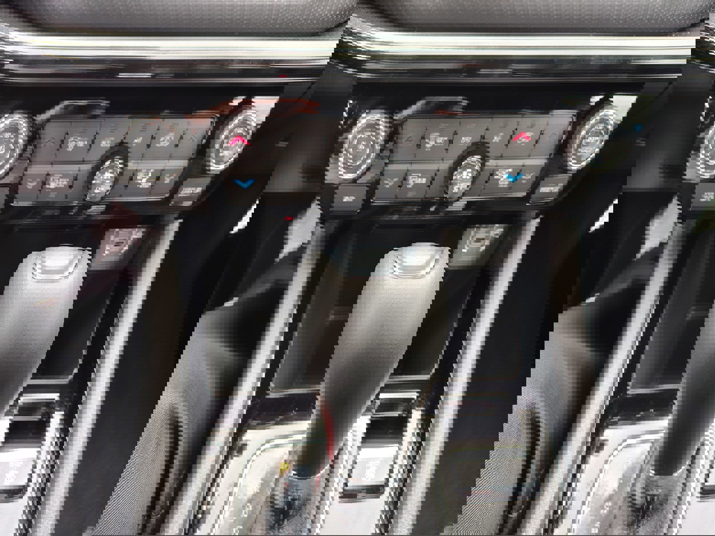 New 2026 Jeep Compass Limited image 20