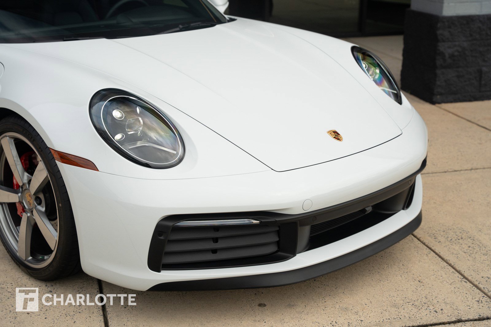 Used 2021 Porsche 911 Carrera S image 2