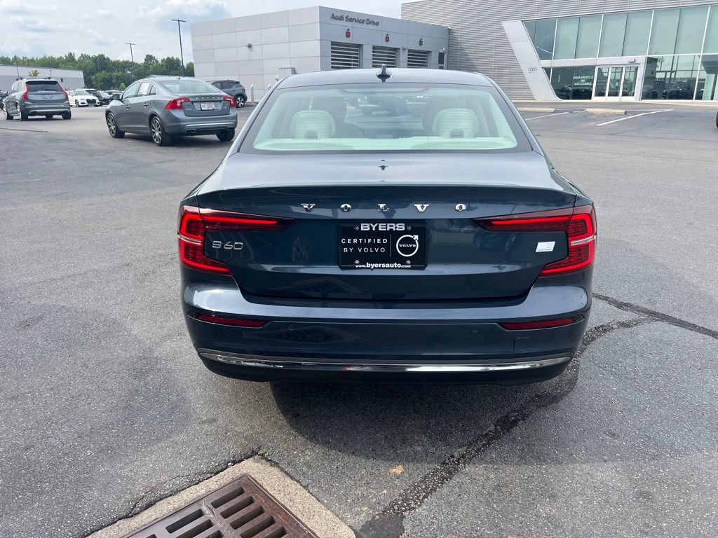 Used 2023 Volvo S60 T8 Ultimate AWD/4WD image 3