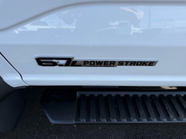 New 2026 Ford F550 4x4 Crew Cab image 7