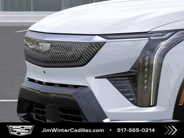 New 2027 Cadillac Optiq Luxury w/ LPO, Floor Liner Package AWD/4WD image 13