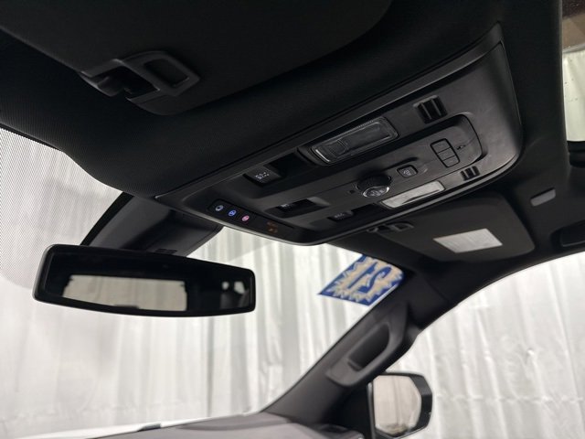 Used 2021 Chevrolet Suburban RST image 28