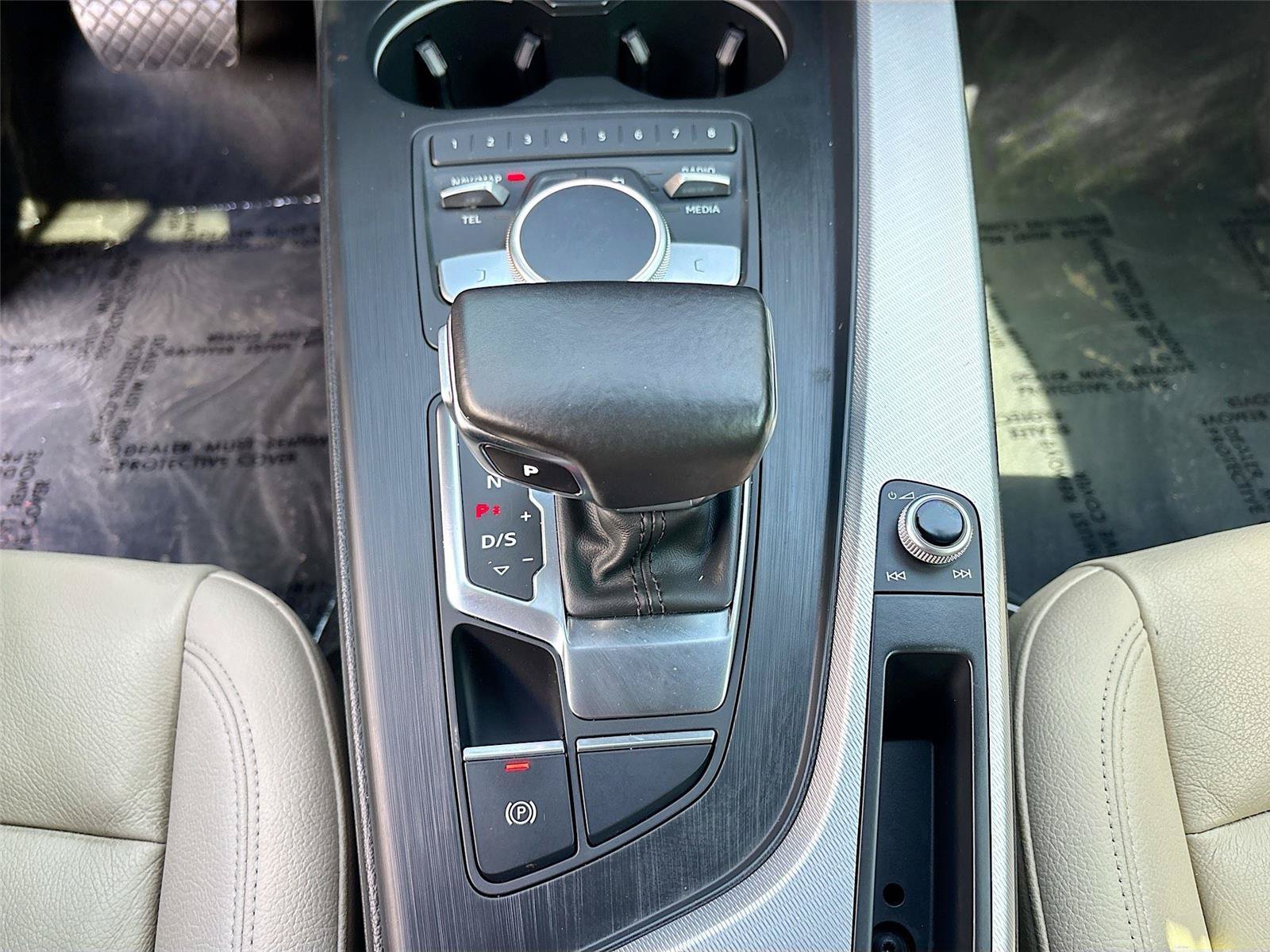 Used 2017 Audi A4 2.0T Premium Plus FWD image 17