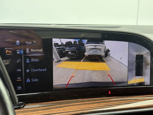 Certified 2023 Cadillac Escalade Premium Luxury w/ Performance Package image 21