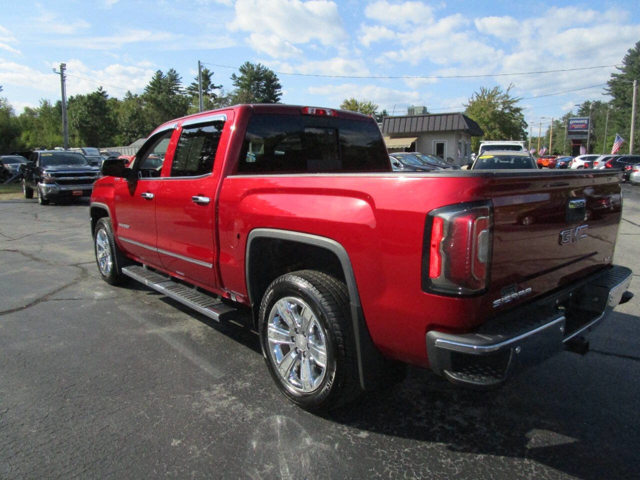 Used 2018 GMC Sierra 1500 SLT image 9