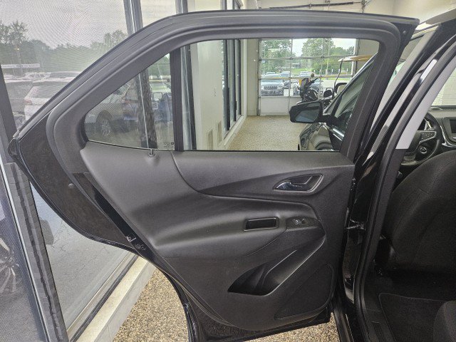 Used 2022 Chevrolet Equinox LT FWD image 16