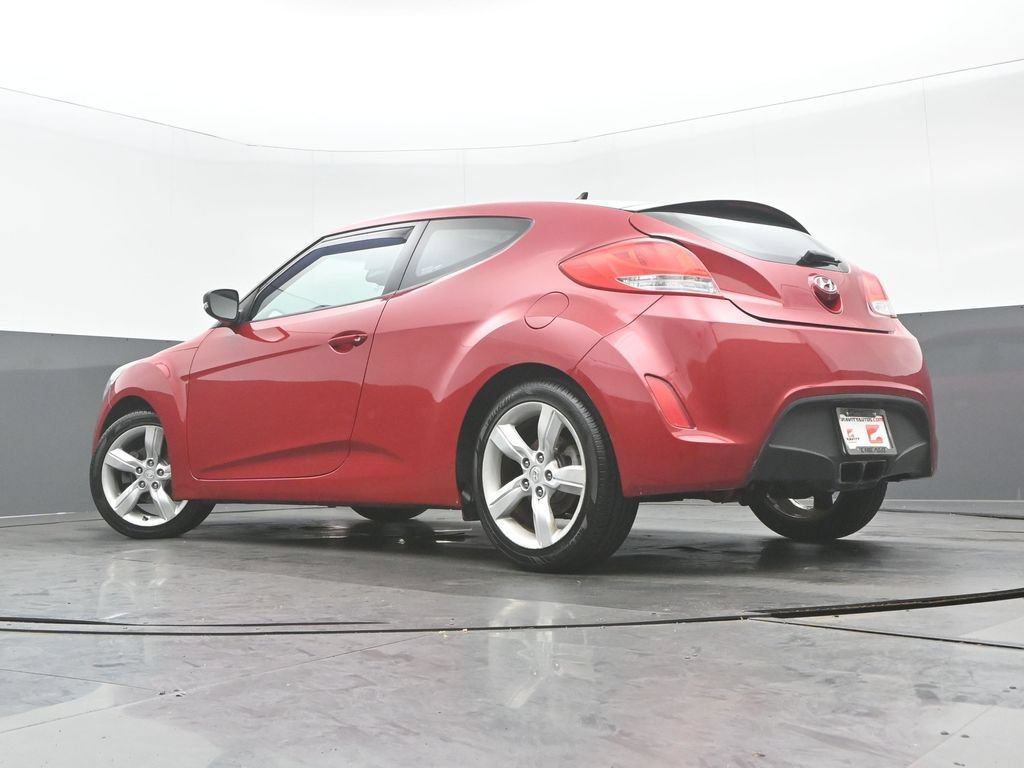 Used 2014 Hyundai Veloster w/ Style Package 02 FWD image 28