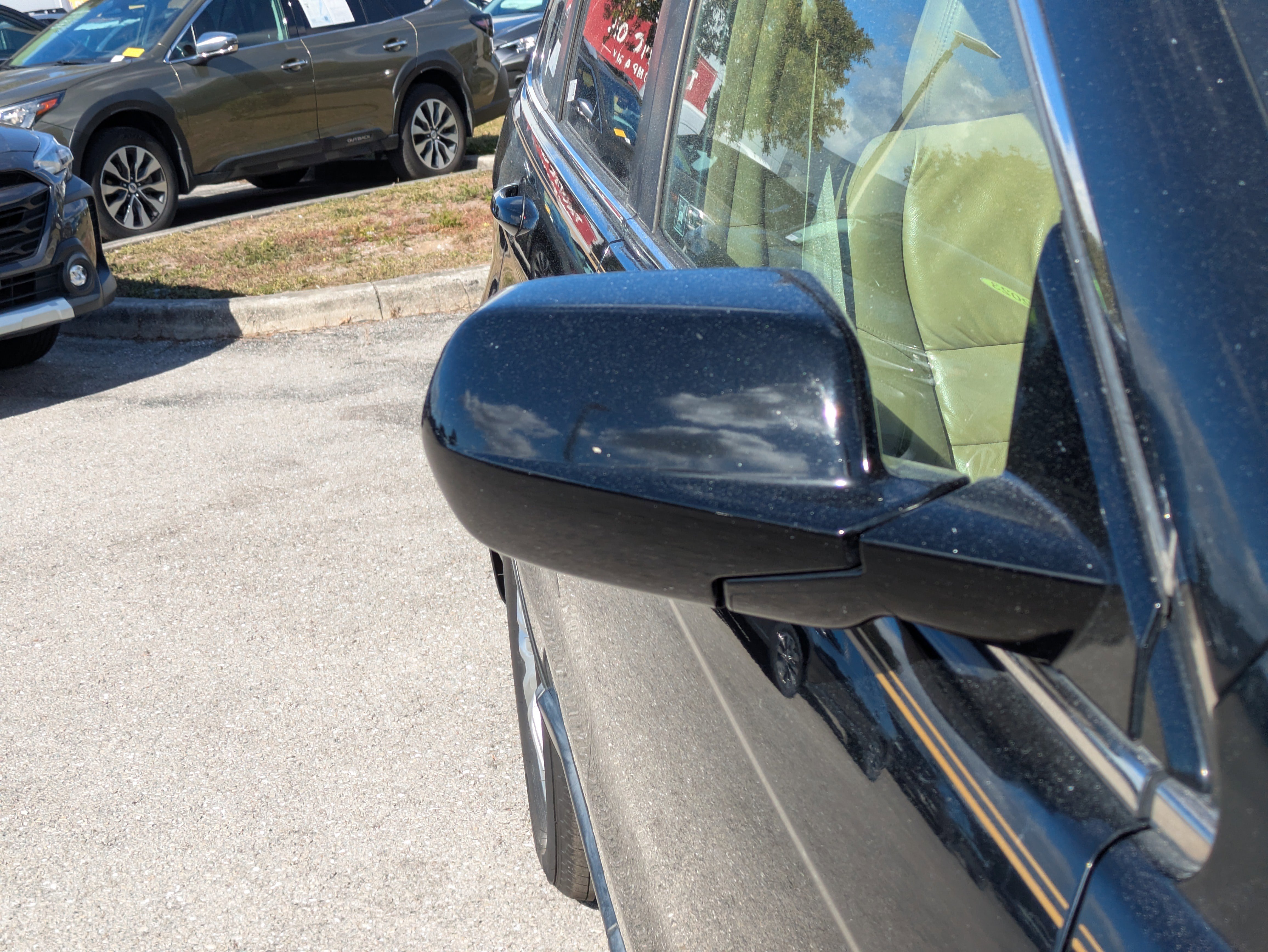 Used 2011 Honda CR-V EX-L image 12