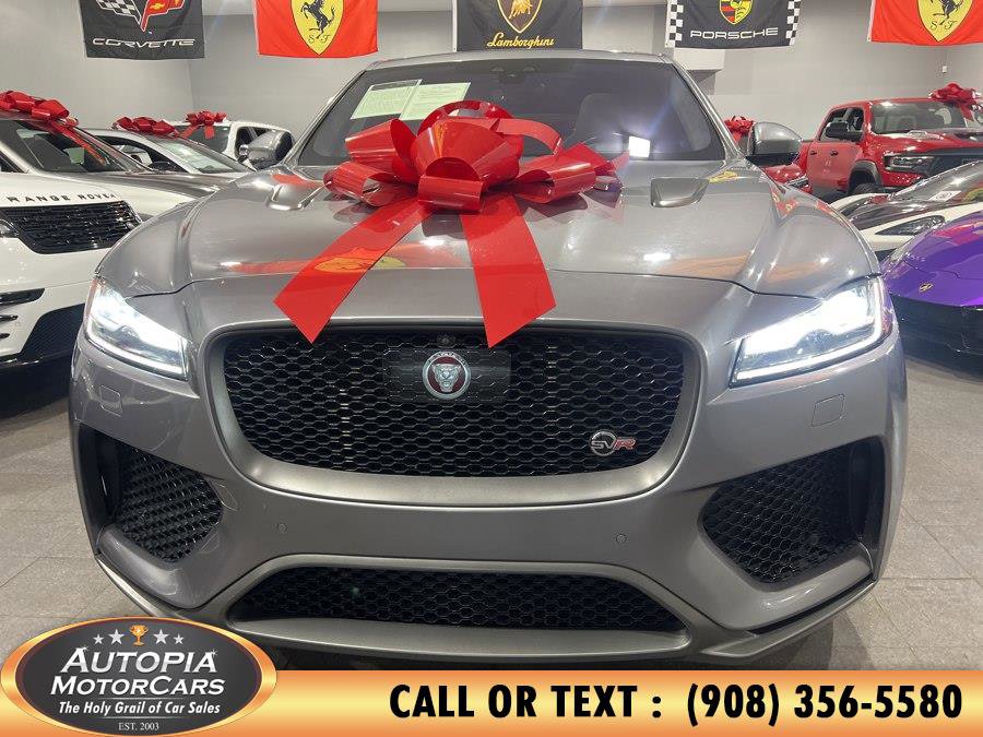 Used 2020 Jaguar F-PACE SVR image 46