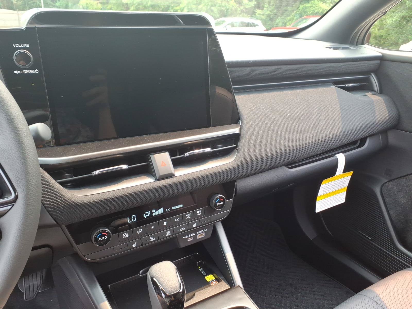 New 2026 Subaru Outback Limited AWD/4WD image 14