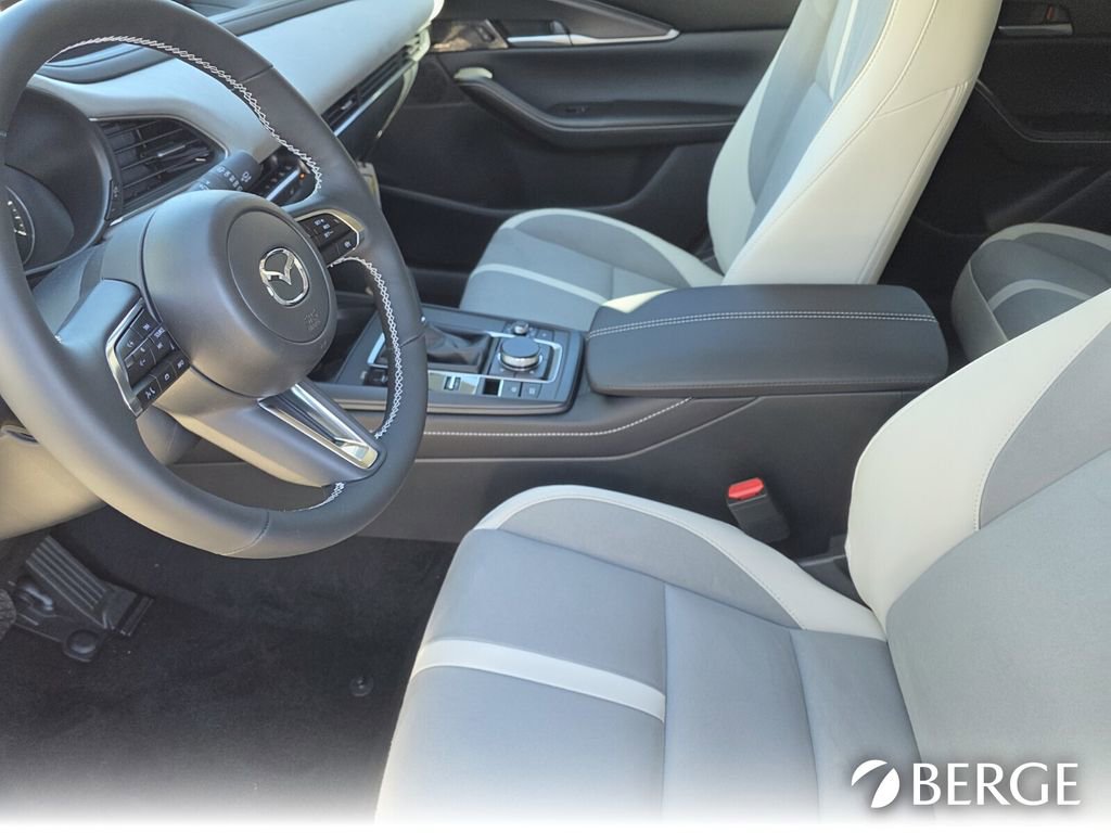 New 2026 MAZDA CX-30 Aire Edition image 13