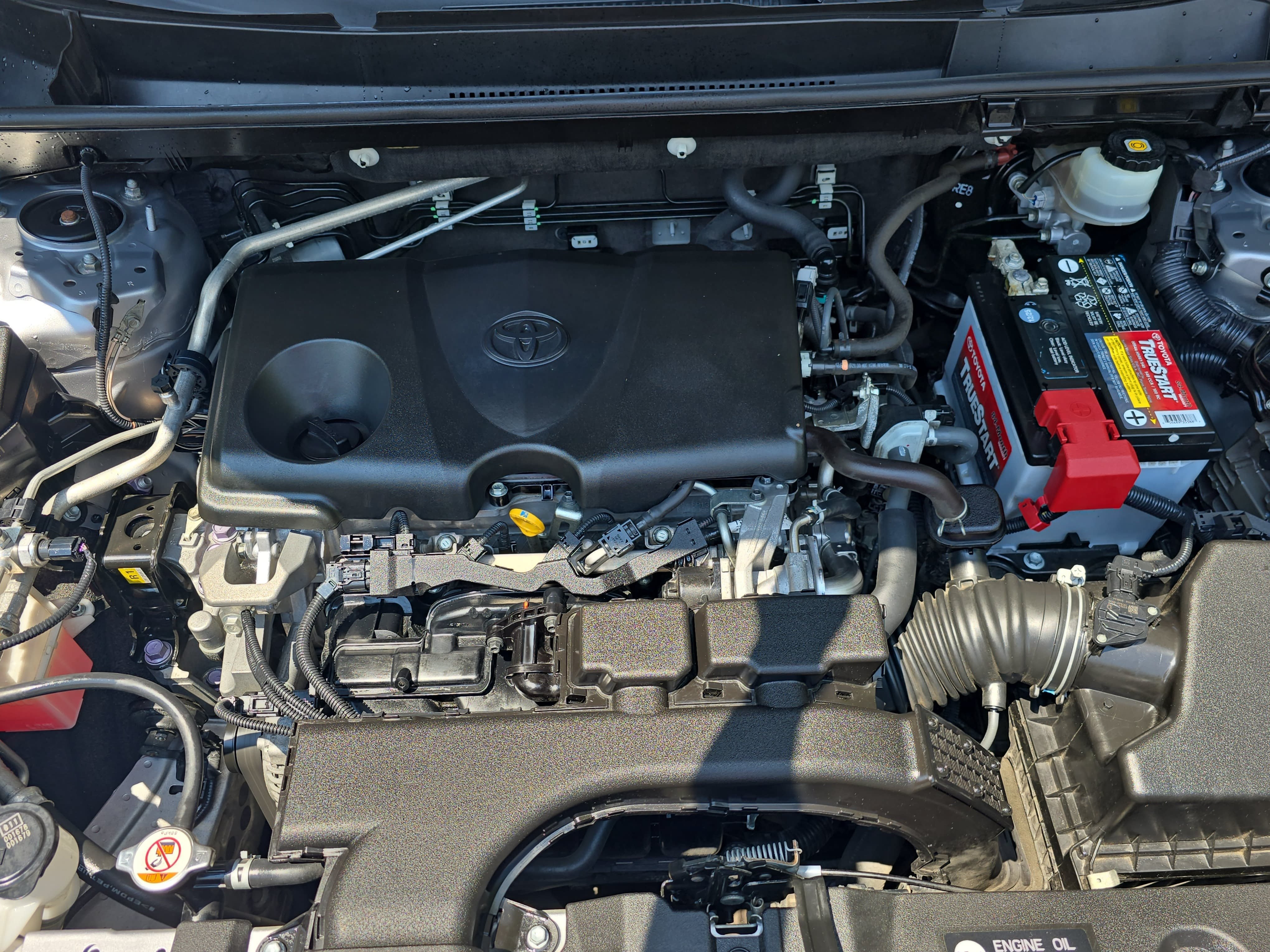 Used 2019 Toyota RAV4 Limited w/ Cold Weather Package FWD image 30