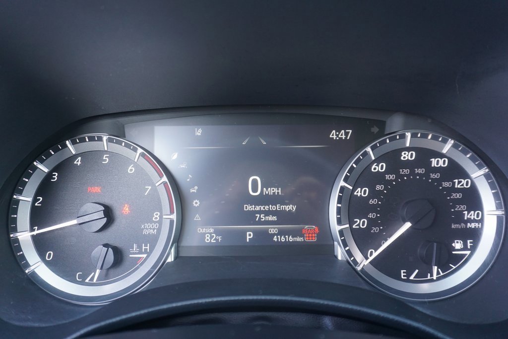 Certified 2024 Toyota Highlander LE image 5