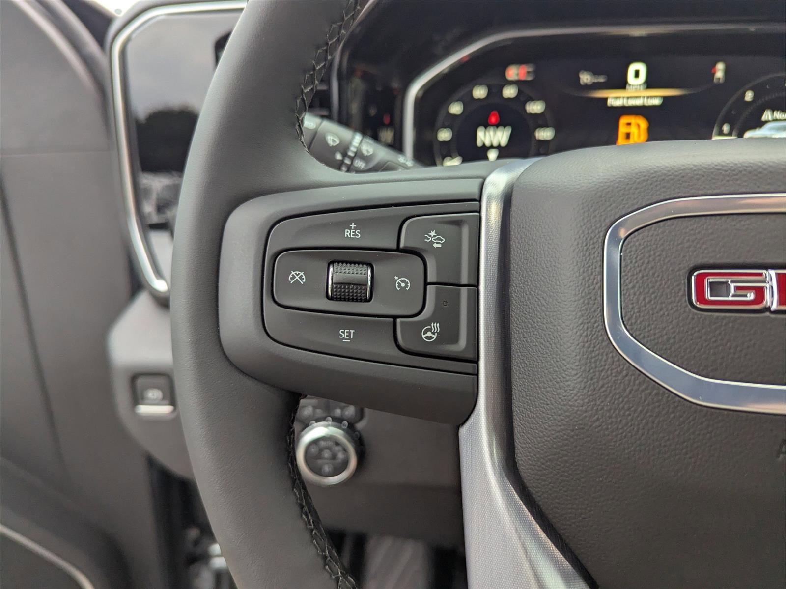 New 2026 GMC Sierra 1500 Elevation w/ LPO, Elevation Black Package image 32