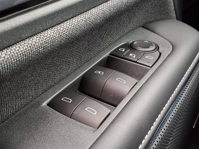 New 2026 GMC Sierra EV Elevation w/ Premium Package AWD/4WD image 15