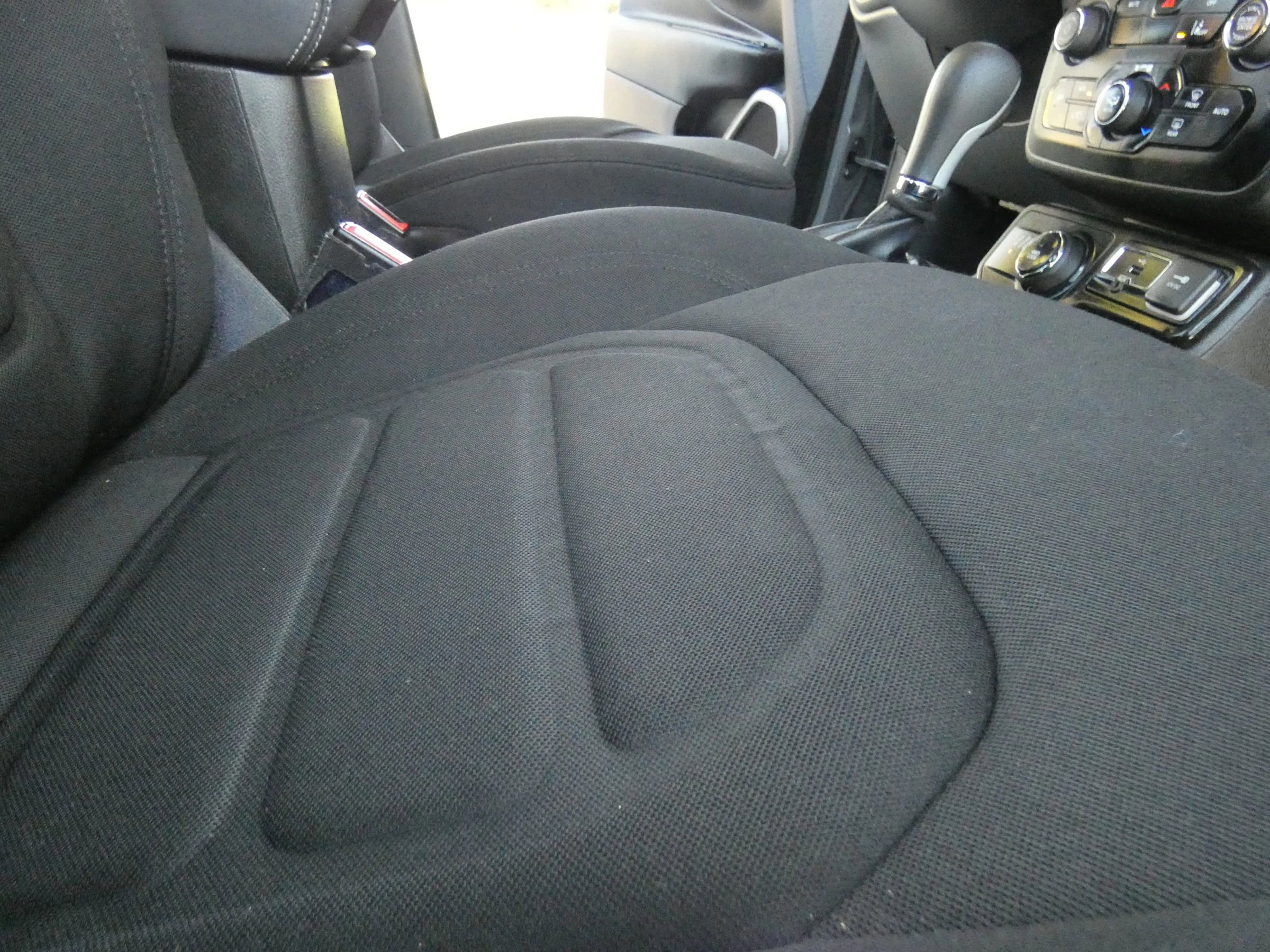 Used 2022 Jeep Renegade Latitude image 33