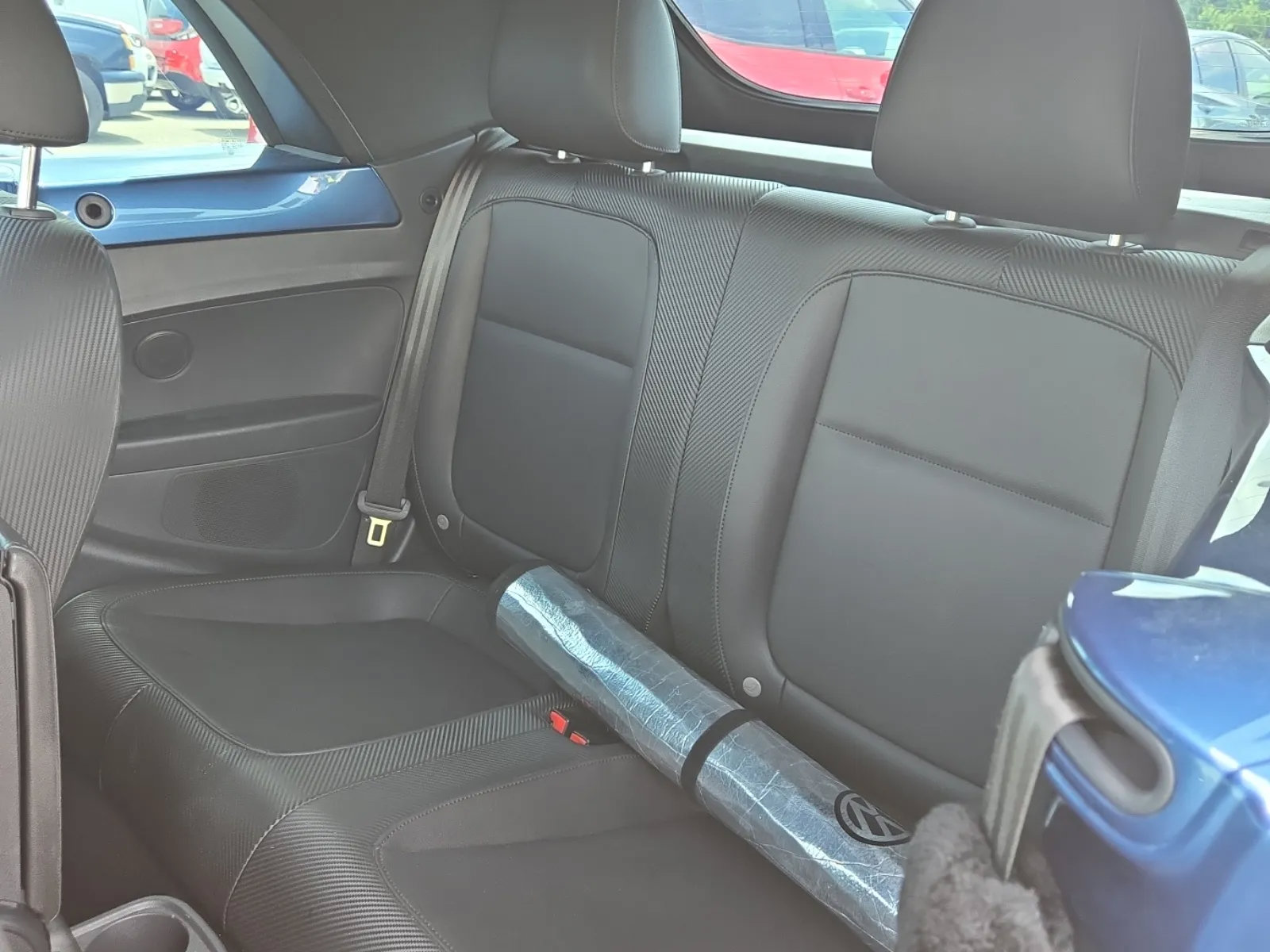 Used 2019 Volkswagen Beetle 2.0T S FWD image 9