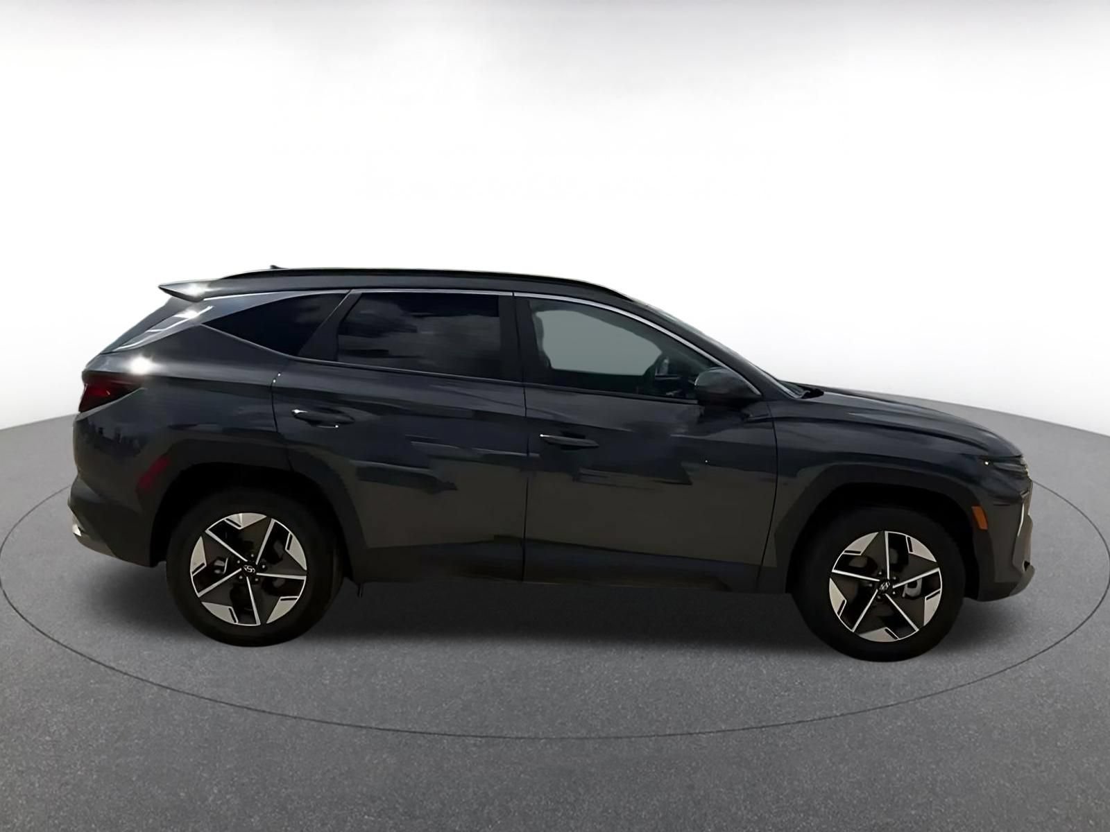 Used 2026 Hyundai Tucson SEL Plus AWD/4WD image 15