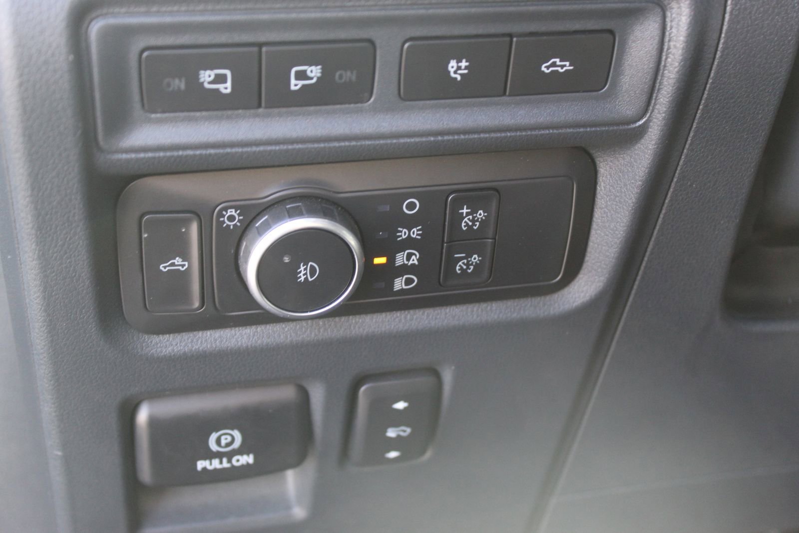 Used 2022 Ford F150 Raptor w/ Equipment Group 801A High AWD/4WD image 29