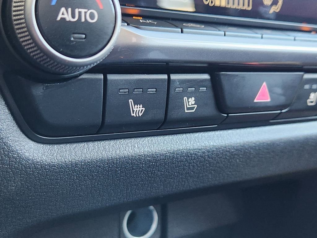 New 2026 MAZDA CX-50 AWD 2.5 Hybrid w/ Premium Pkg image 13