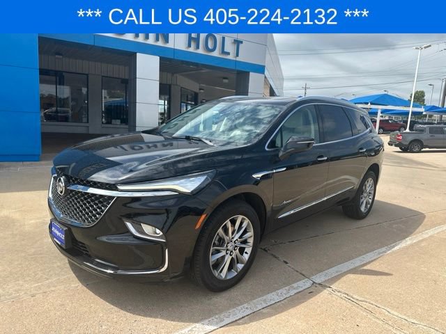 Used 2023 Buick Enclave Avenir AWD/4WD image 1