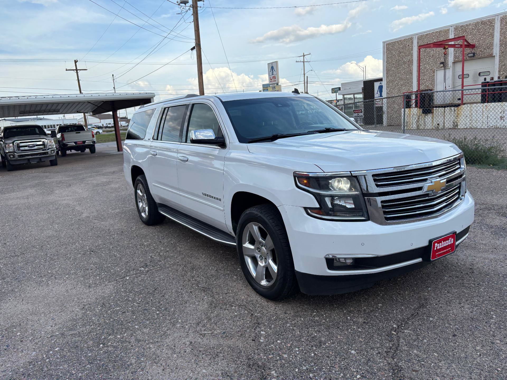 Used 2015 Chevrolet Suburban LTZ AWD/4WD image 36