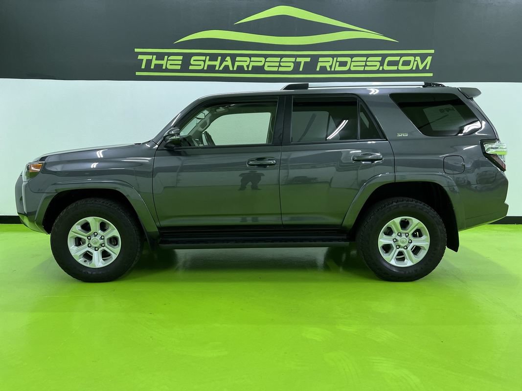 Used 2022 Toyota 4Runner SR5 Premium AWD/4WD image 6