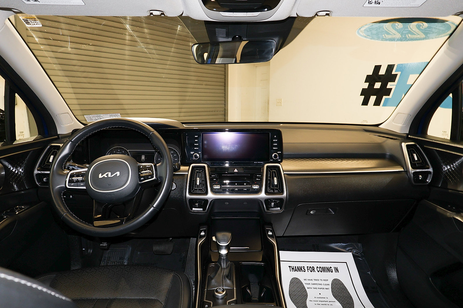 Used 2022 Kia Sorento S w/ Panoramic Sunroof Package FWD image 21