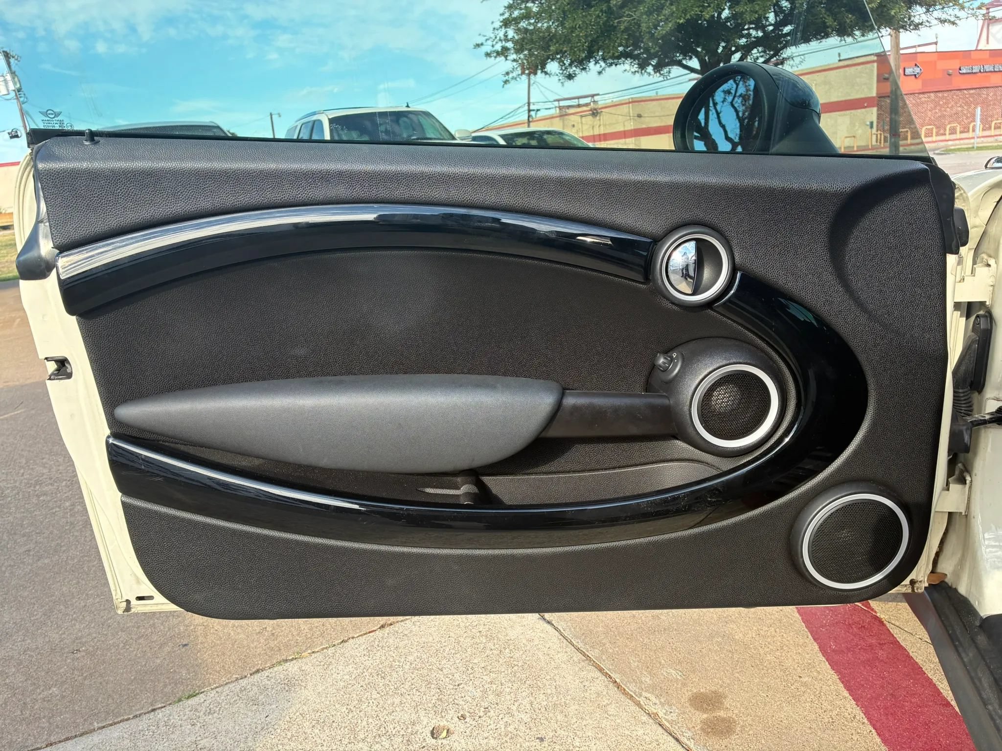 Used 2014 MINI Cooper S FWD image 9