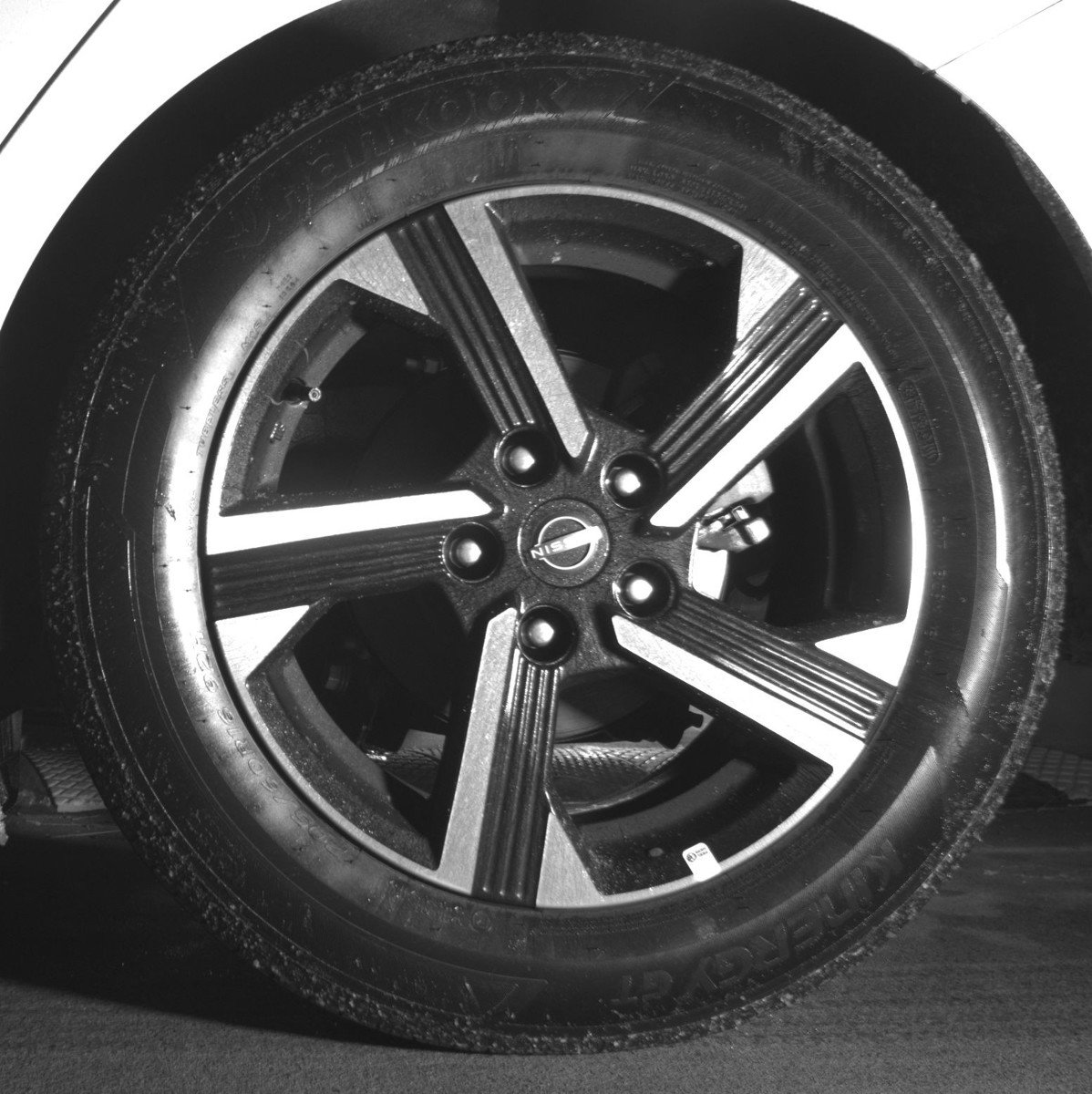 Used 2025 Nissan Sentra SV image 14