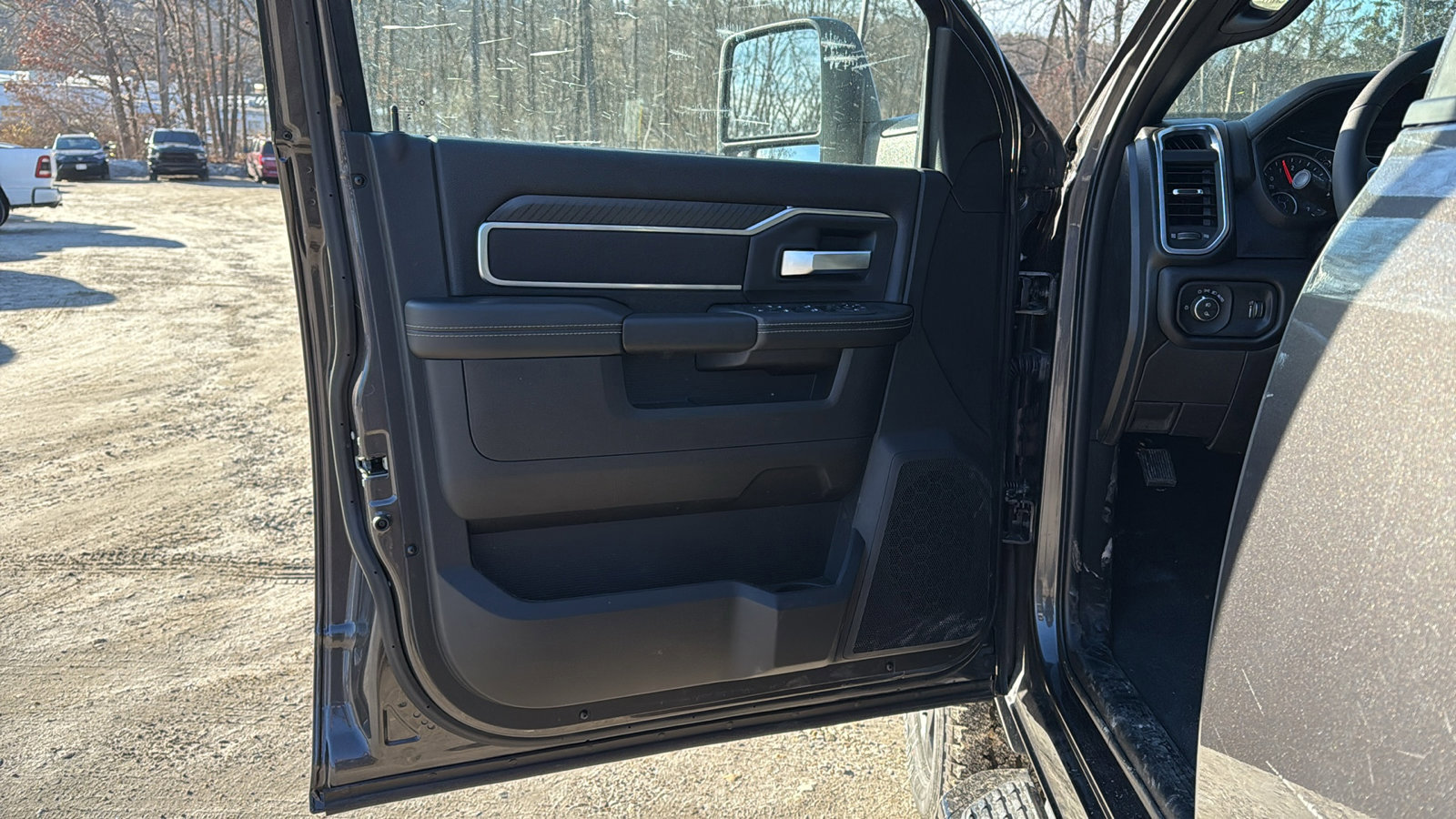 Used 2025 RAM 2500 Big Horn image 12